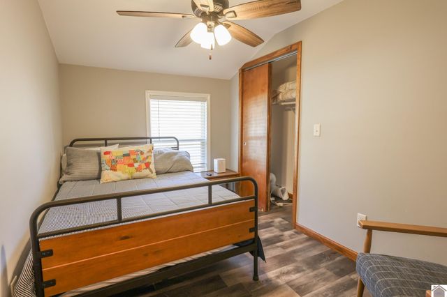 135 Livingston Rd, Gilbertsville, KY 42044