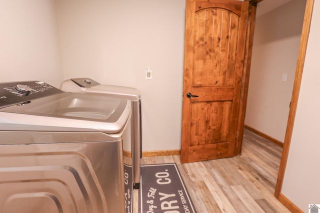 135 Livingston Rd, Gilbertsville, KY 42044