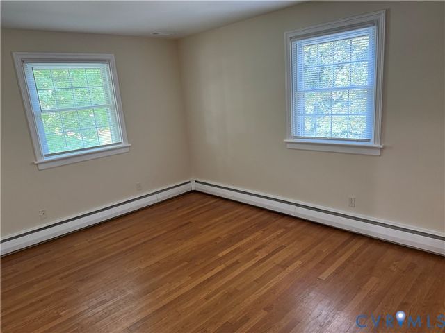 9504 Ridgefield Rd, Richmond, VA 23229