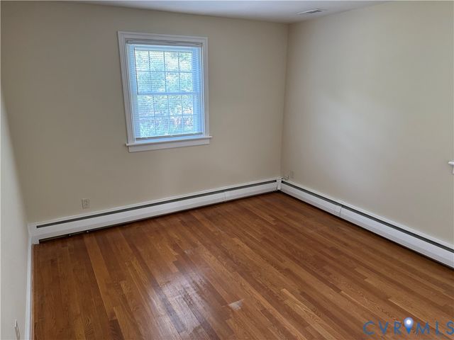 9504 Ridgefield Rd, Richmond, VA 23229