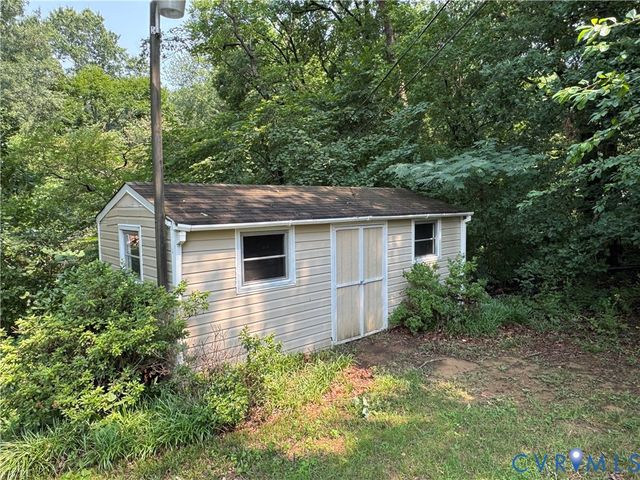 9504 Ridgefield Rd, Richmond, VA 23229
