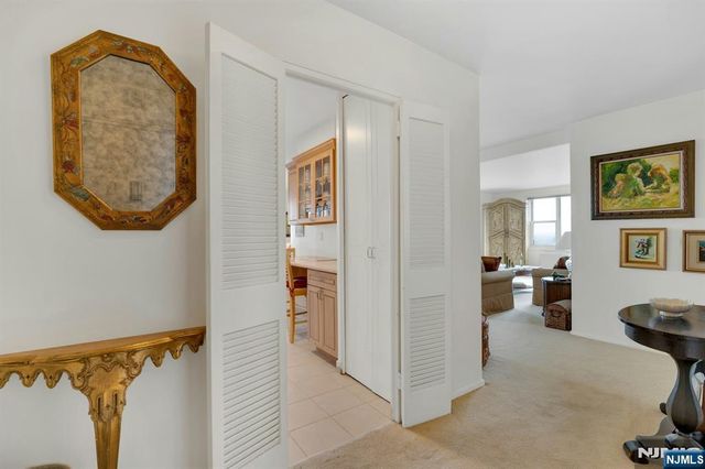 2000 Linwood Avenue 10J, Fort Lee, NJ 07024