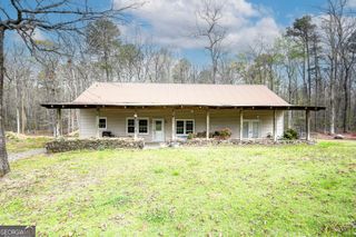 260 Lovers Lane NE, Armuchee, GA 30105