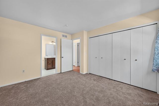 43628 W Arbor Way Drive 103, Canton, MI 48188