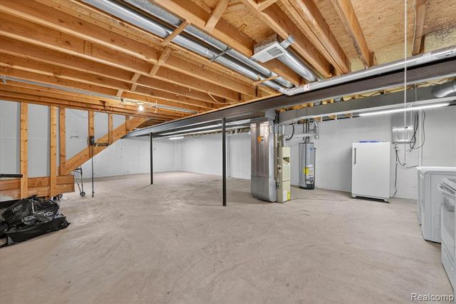43628 W Arbor Way Drive 103, Canton, MI 48188
