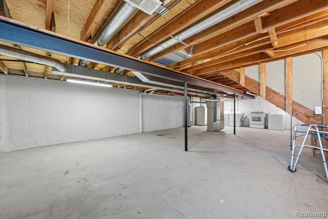 43628 W Arbor Way Drive 103, Canton, MI 48188