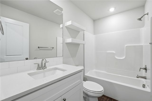 308 Cattleman Lane, Siloam Springs, AR 72761