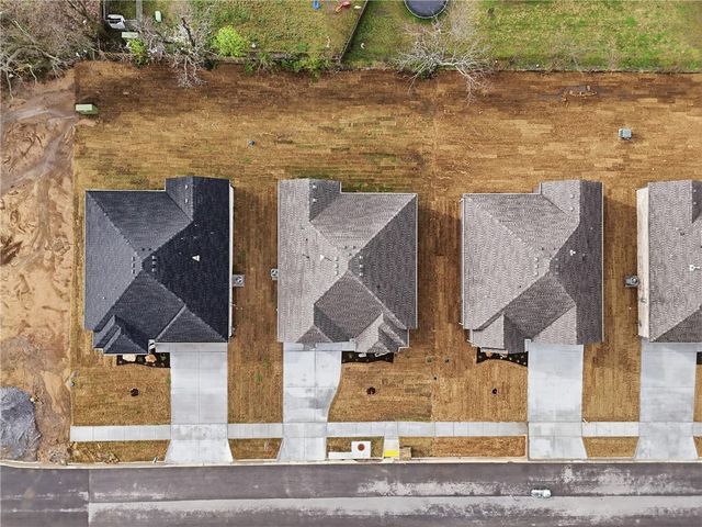 308 Cattleman Lane, Siloam Springs, AR 72761