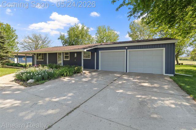 5460 Henderson Road, Richfield Township, MI 48423