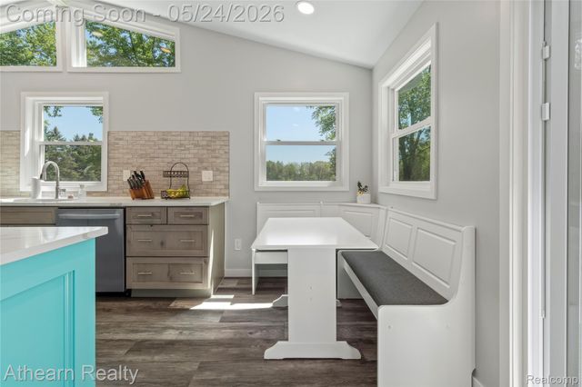 5460 Henderson Road, Richfield Township, MI 48423