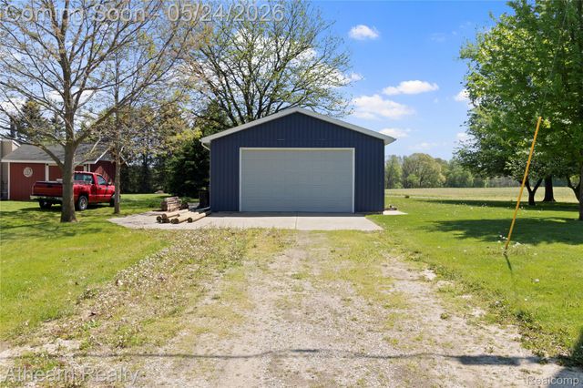 5460 Henderson Road, Richfield Township, MI 48423