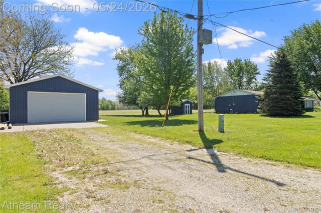 5460 Henderson Road, Richfield Township, MI 48423