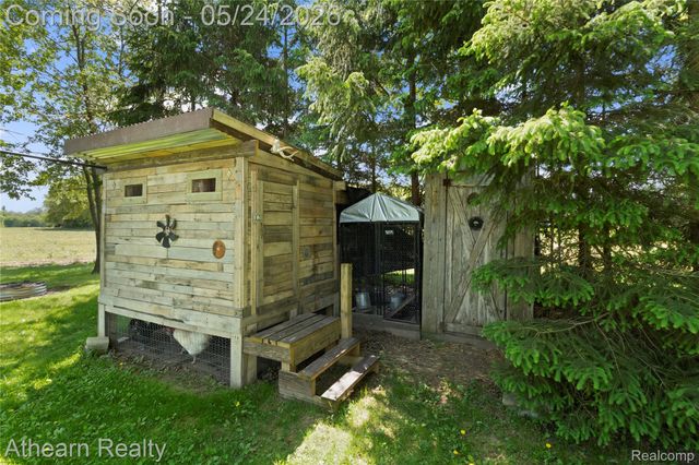 5460 Henderson Road, Richfield Township, MI 48423