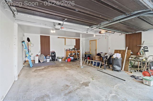 5460 Henderson Road, Richfield Township, MI 48423