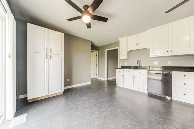 177 Hedgeway Ct, Gallatin, TN 37066