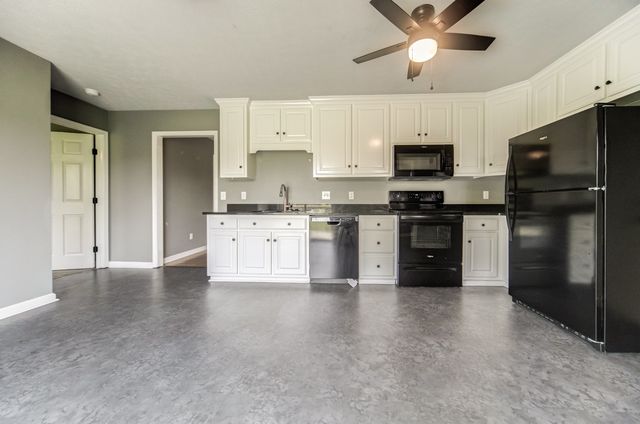 177 Hedgeway Ct, Gallatin, TN 37066