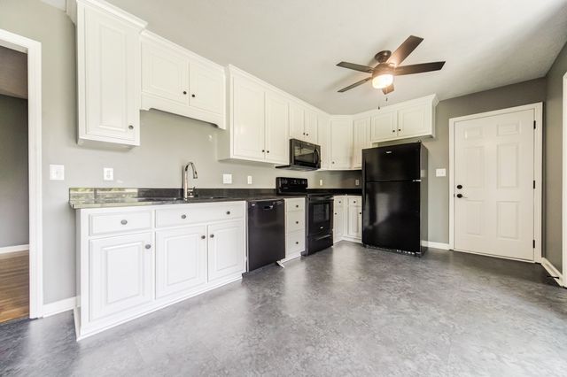 177 Hedgeway Ct, Gallatin, TN 37066