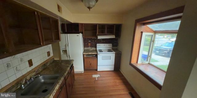 6942 SCOTCH DR, Laurel, MD 20707