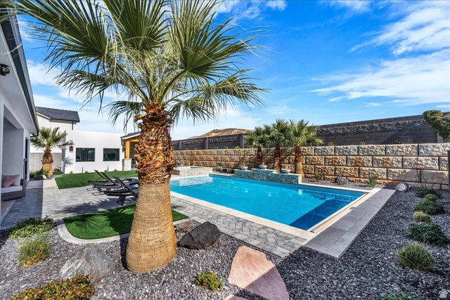 2909 S KATE LN, Washington, UT 84780