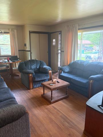 5940 Hayes Place, Merrillville, IN 46410