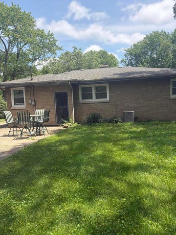 5940 Hayes Place, Merrillville, IN 46410