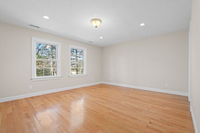 215 Rangeway Road 12, Billerica, MA 01862