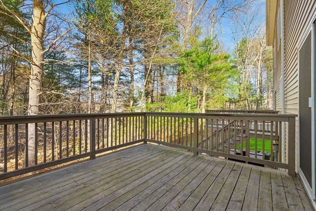 215 Rangeway Road 12, Billerica, MA 01862