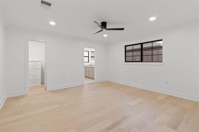 1911 Briarmead Drive, Houston, TX 77057