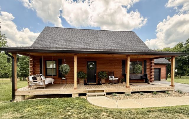 108 Crestview Ln, Livingston, TN 38570