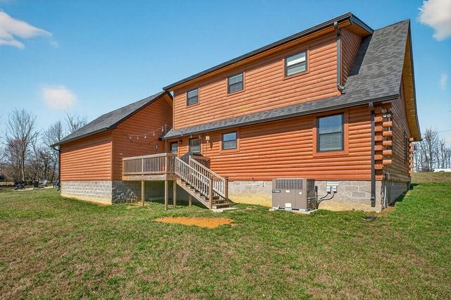 108 Crestview Ln, Livingston, TN 38570