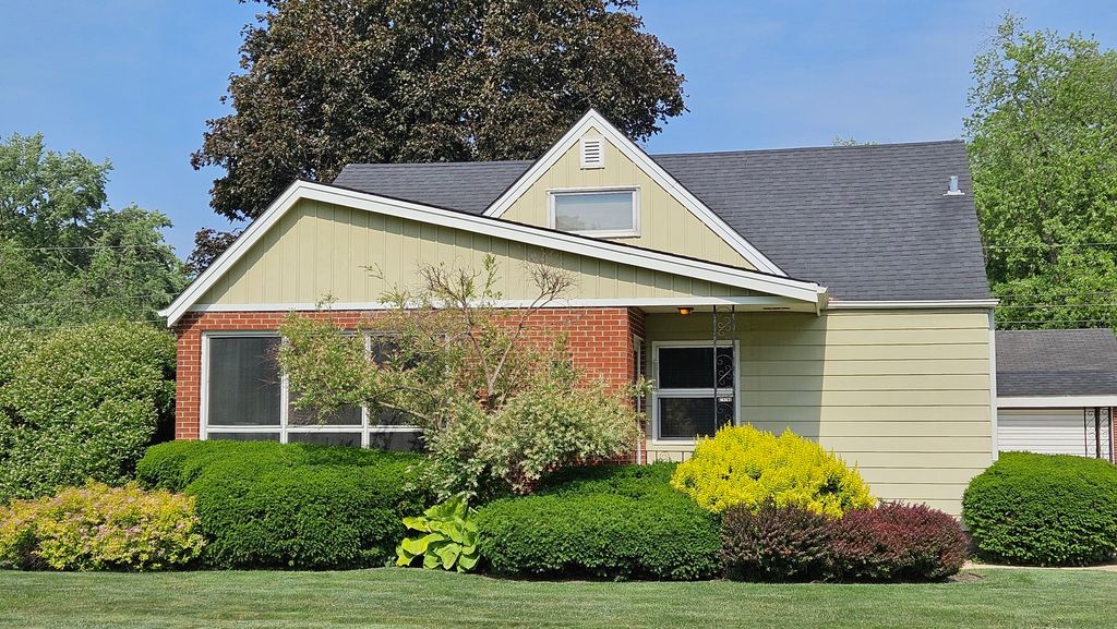 14357 Kenton Avenue, Midlothian, IL 60445