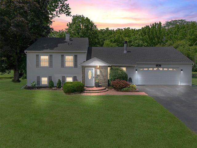 6 Spring Rock Road, New Windsor, NY 12553