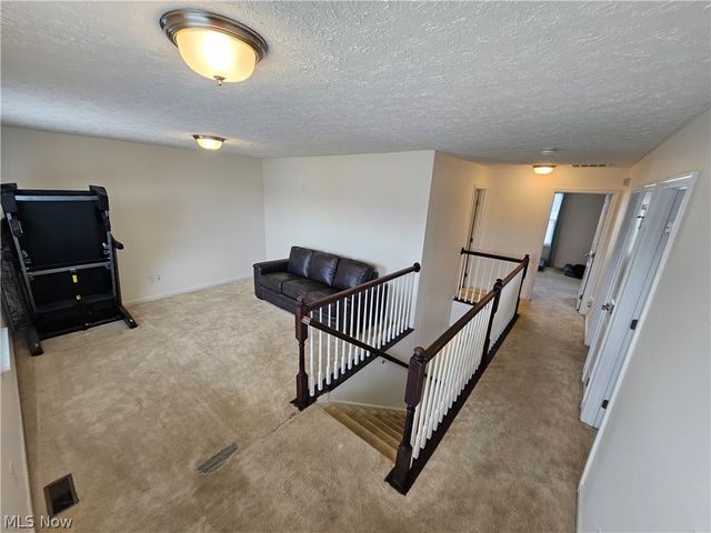 6534 Wisteria Lane, Medina, OH 44256
