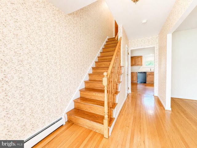 416 JENNIFER LN, Norristown, PA 19403