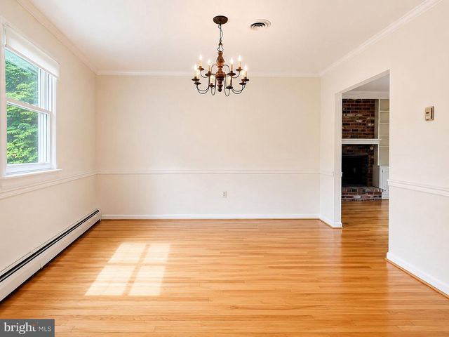 416 JENNIFER LN, Norristown, PA 19403