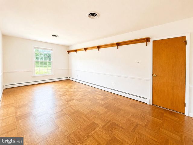 416 JENNIFER LN, Norristown, PA 19403