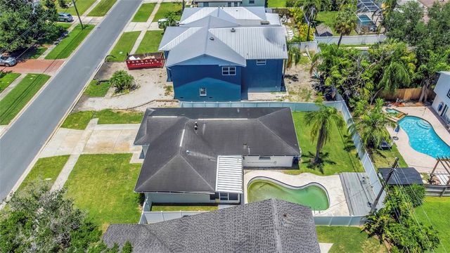 5701 DENVER STREET NE, St Petersburg, FL 33703