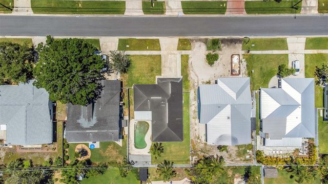 5701 DENVER STREET NE, St Petersburg, FL 33703