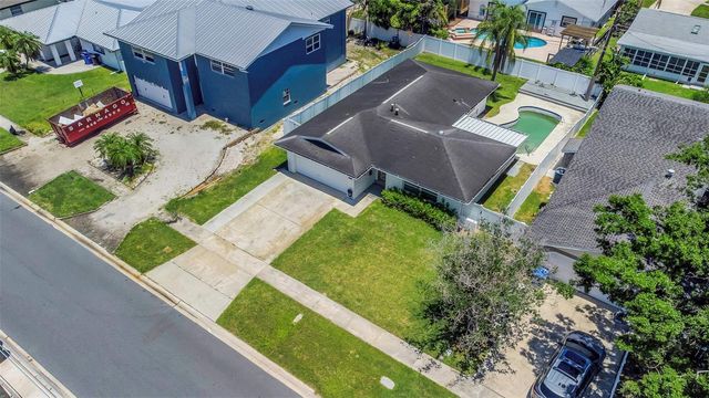 5701 DENVER STREET NE, St Petersburg, FL 33703