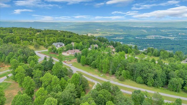 1650 River Bluffs Drive Rb11, Jasper, TN 37347