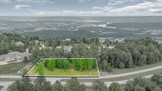 1650 River Bluffs Drive Rb11, Jasper, TN 37347