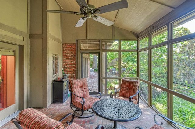 2010 Trailpine Court, Norman, OK 73072