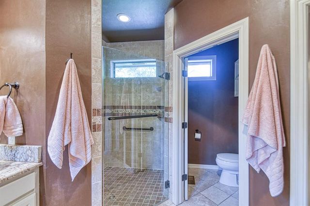 2010 Trailpine Court, Norman, OK 73072