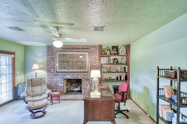 2010 Trailpine Court, Norman, OK 73072