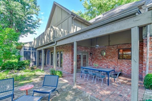 2010 Trailpine Court, Norman, OK 73072