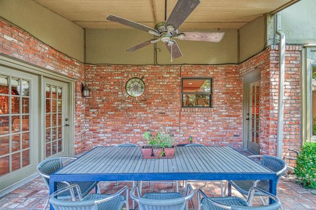 2010 Trailpine Court, Norman, OK 73072