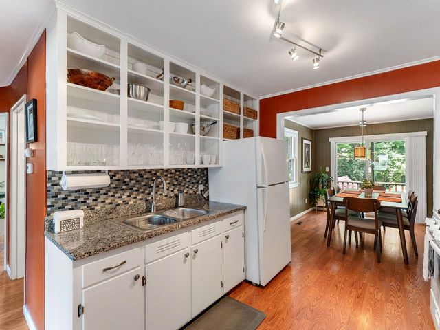156 Woodlawn Road, Burlington, VT 05408