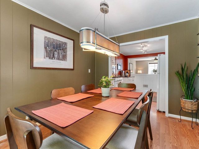 156 Woodlawn Road, Burlington, VT 05408