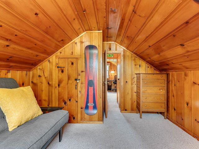 156 Woodlawn Road, Burlington, VT 05408