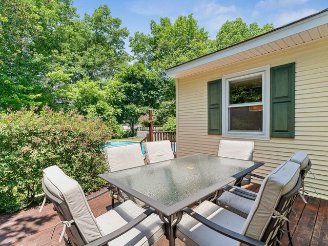 156 Woodlawn Road, Burlington, VT 05408
